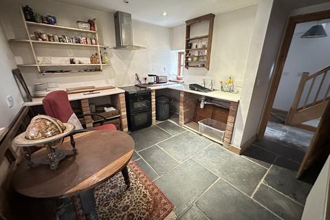 4 bedroom end of terrace house for sale, Trecastle, Brecon, LD3