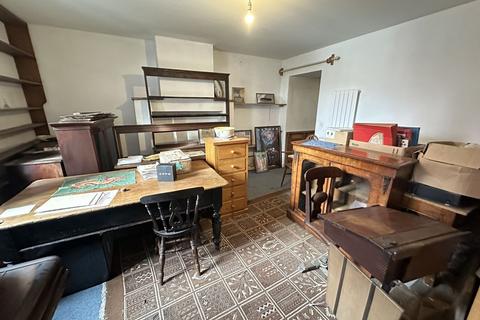 4 bedroom end of terrace house for sale, Trecastle, Brecon, LD3