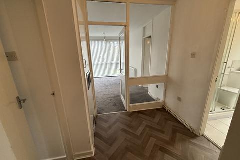 undefined, 1, Liverpool L23