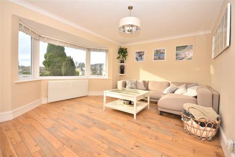 4 bedroom detached house for sale, Westwinn Garth, Leeds, West Yorkshire