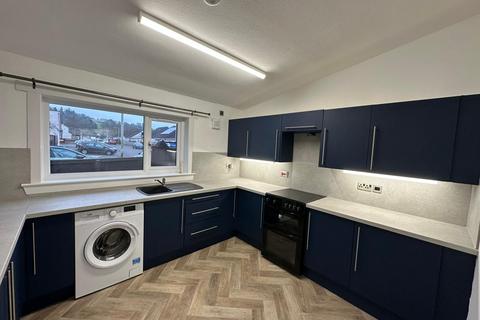 3 bedroom terraced house to rent, 32 Ferguson Park Rattray, Blairgowrie PH10 7AT