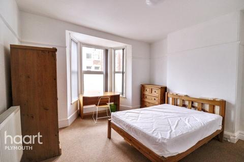 1 bedroom in a house share to rent, Welbeck Avenue, Plymouth