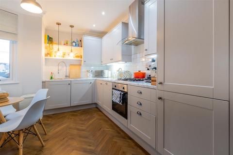 2 bedroom apartment for sale, Marlborough Road, Cardiff CF23