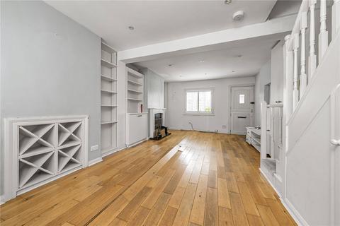 undefined, Commondale, London, SW15