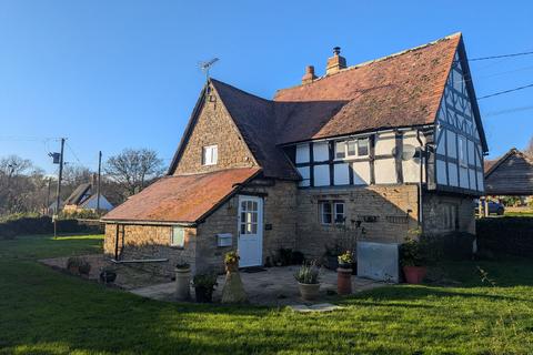 undefined, Black & White Cottage, Grafton, Tewkesbury