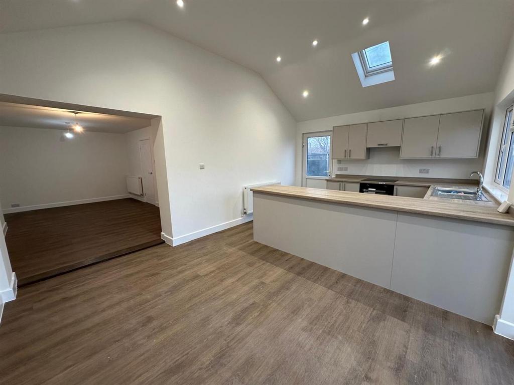 Kitchen/Family Room
