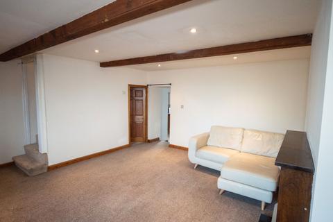 3 bedroom terraced house to rent, 546 Wakefield Road, Huddersfield, HD5
