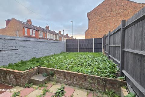 undefined, Oakleigh Road North, Whetstone, N20