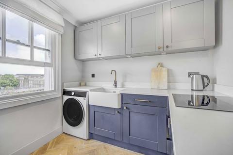 2 bedroom flat for sale, Voltaire Road, London SW4
