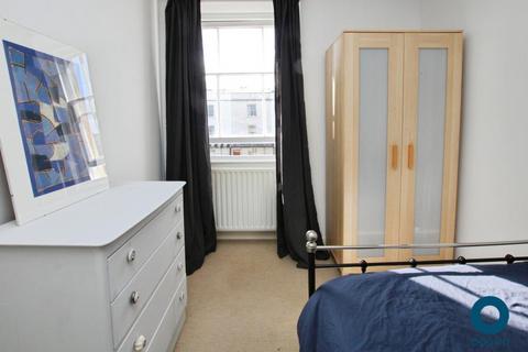 2 bedroom flat to rent, Fremantle Road, Bristol BS6