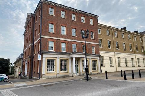 Office to rent, Queen Mother Sq Dorchester DT1 3BL