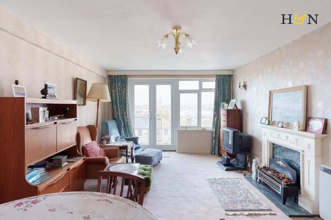 2 bedroom flat for sale, Normandy House, Hove BN3