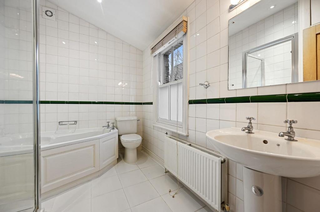 FBL - Hofland Road - Bathroom3 (1).jpg
