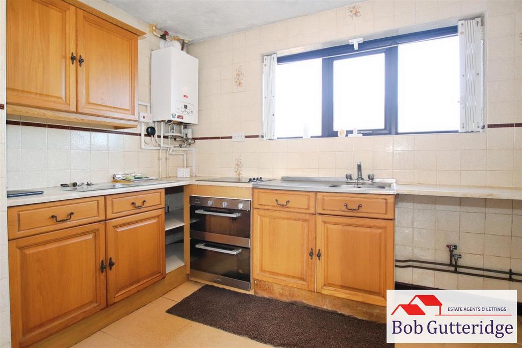 Fitted kitchen