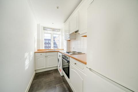 2 bedroom flat for sale, Balham High Road, London, SW17