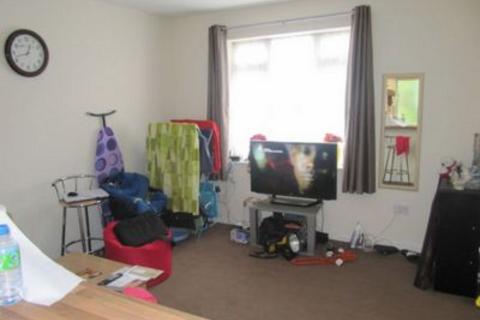 undefined, Henshawe Road, Dagenham, RM8