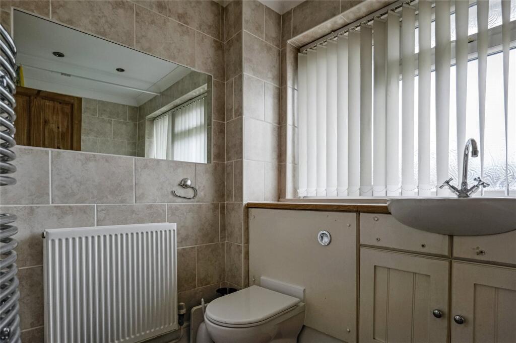 Bathroom.jpeg
