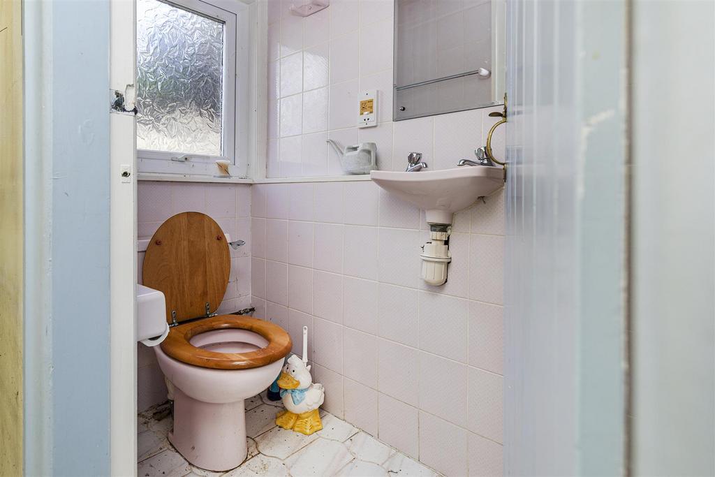 Bramleys Estate Agents - Rowley Hill - Lepton - Au