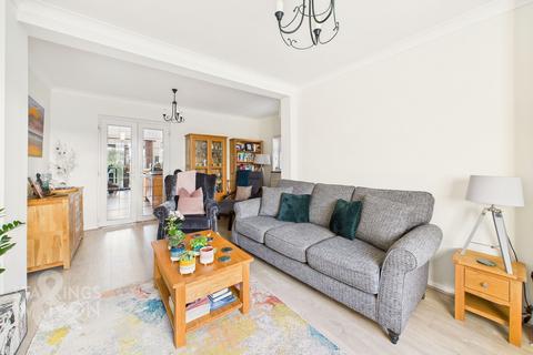 3 bedroom semi-detached house for sale, Norwich Road, Costessey, Norwich