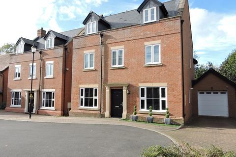 5 bedroom detached house for sale, Eaton Gardens, Broxbourne, EN10