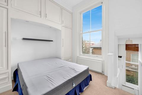 1 bedroom flat to rent, Campden Hill Gardens, London, W8