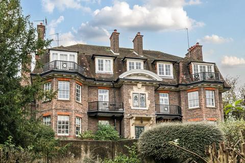 2 bedroom flat for sale, The Drive, West Finchley