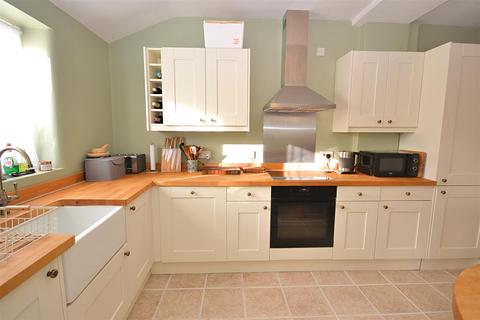 3 bedroom end of terrace house for sale, Piddletrenthide