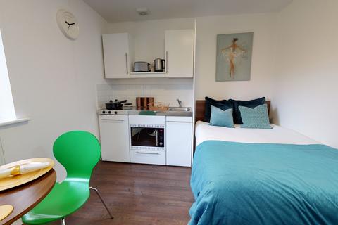 undefined, LU1 3EY, Luton LU1