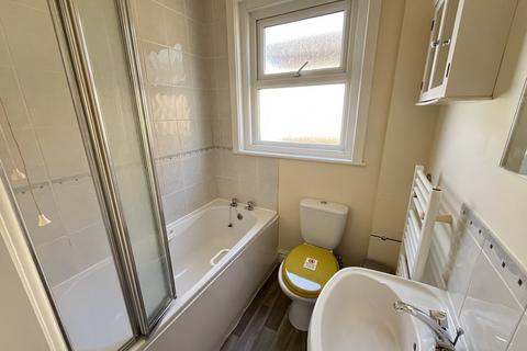 5 bedroom house to rent, Cardigan Road, ,
