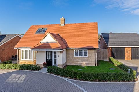 2 bedroom bungalow for sale, Vardon Drive, Hertfordshire CM23