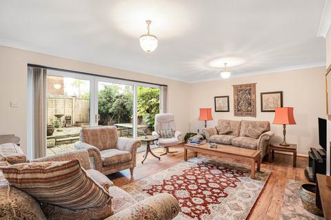 4 bedroom detached house for sale, Ludgershall Road, Ludgershall, OX25