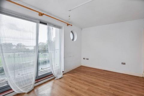2 bedroom flat for sale, 248 Tideslea Path, Thamesmead, London, SE28 0NH