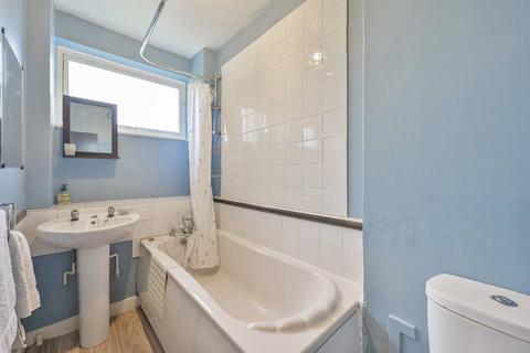 undefined, Windlesham Grove, Southfields, London, SW19