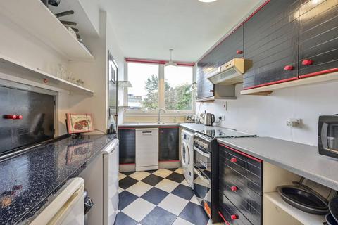 undefined, Windlesham Grove, Southfields, London, SW19