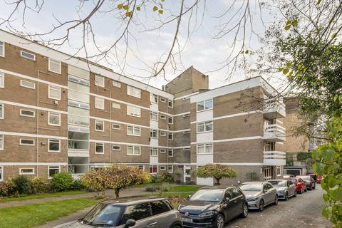 Carlton Drive, East Putney, London, SW15