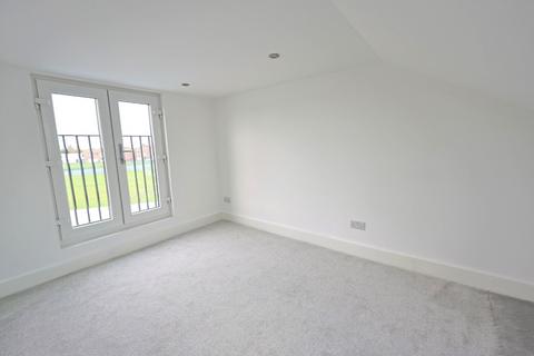 5 bedroom semi-detached house for sale, Bullhead Road, Borehamwood, Hertfordshire, WD6