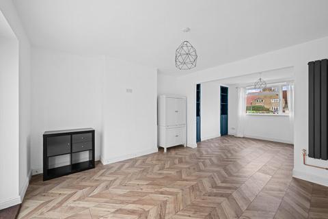 undefined, Cuff Crescent, Eltham, SE9
