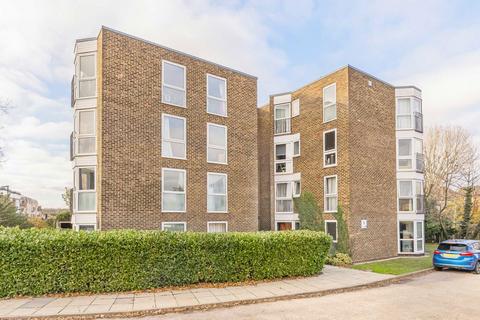 2 bedroom flat to rent - Station Road, Hampton TW12