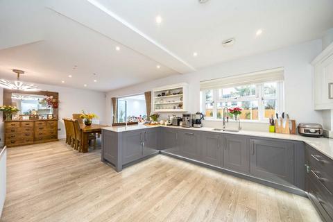 undefined, Roper Crescent, Sunbury-On-Thames TW16