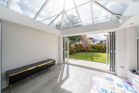 undefined, Roper Crescent, Sunbury-On-Thames TW16