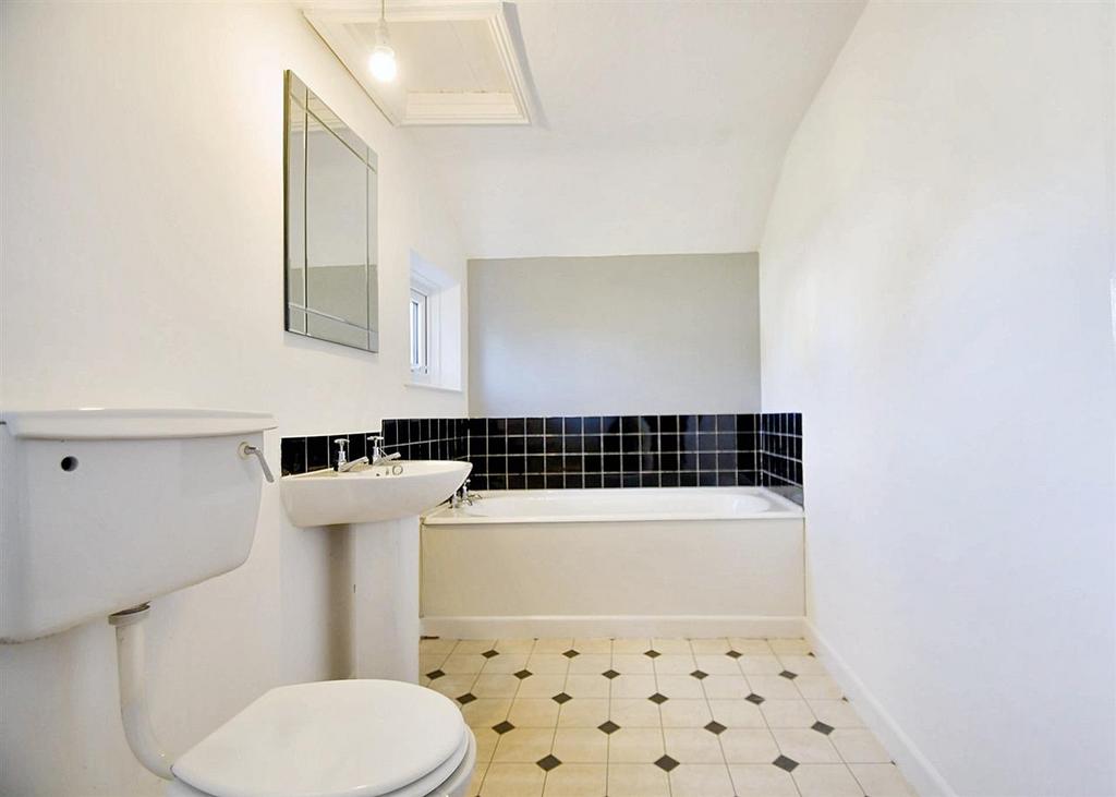 En suite bathroom