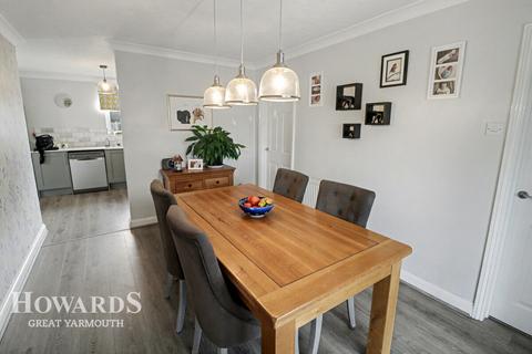 undefined, Bulmer Lane, Winterton-on-Sea
