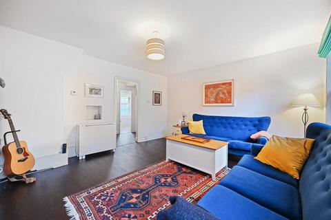 2 bedroom flat for sale, Brickworth House, London, SW9