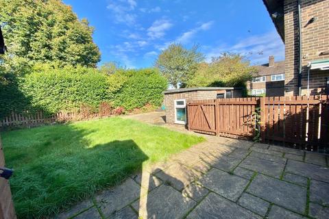 2 bedroom maisonette to rent, Bay Close, Huddersfield