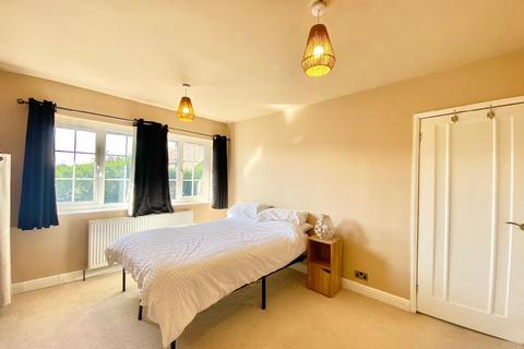 undefined, Bay Close, Huddersfield