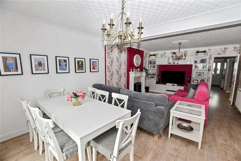 5 bedroom bungalow for sale, Langdale Crescent, Bexleyheath, DA7