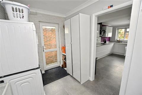 5 bedroom bungalow for sale, Langdale Crescent, Bexleyheath, DA7