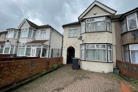 undefined, Lady Margaret Road, Southall, UB1