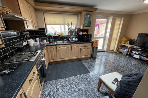 undefined, Lady Margaret Road, Southall, UB1