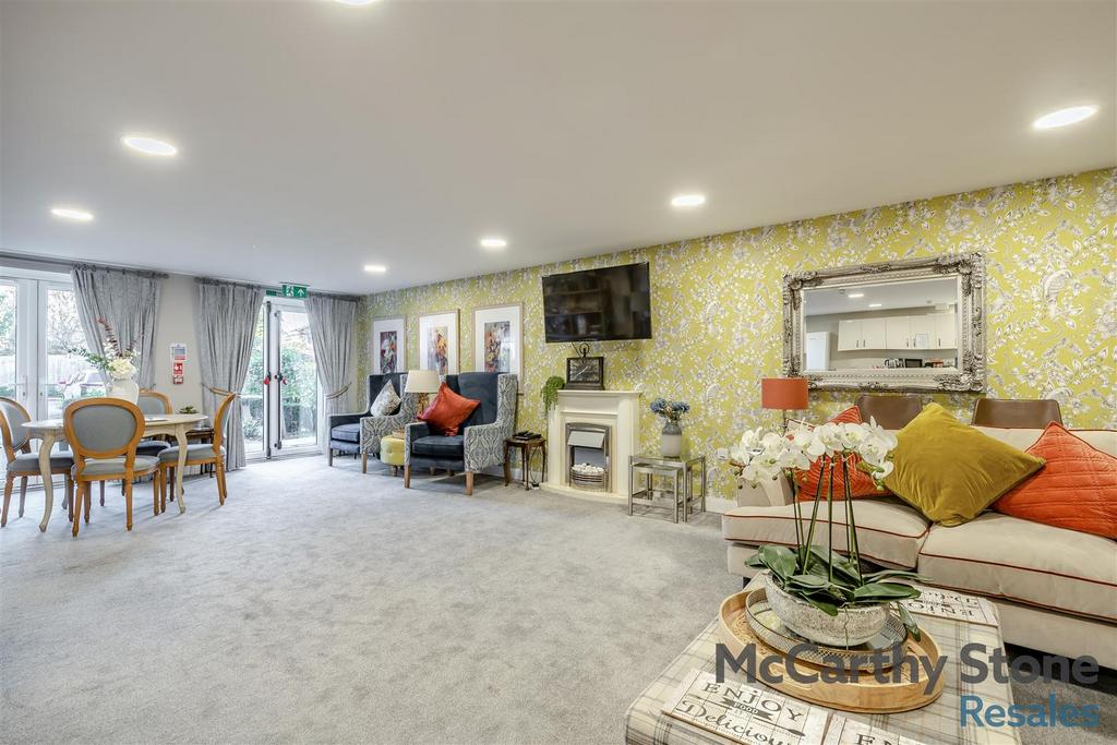 8671238-interior27.jpg